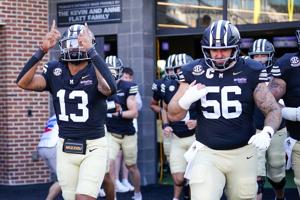 FOOTBALL-NCAA/