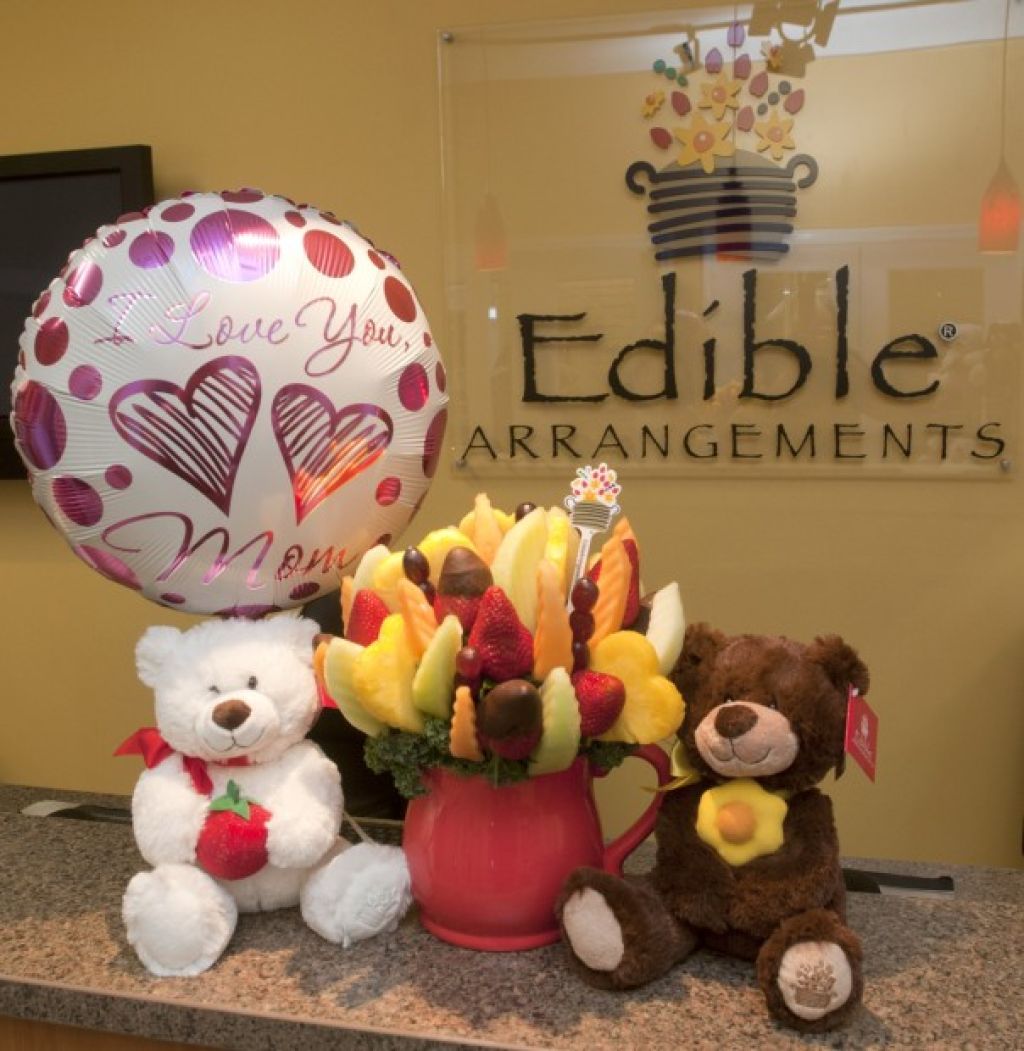 edible arrangements bear