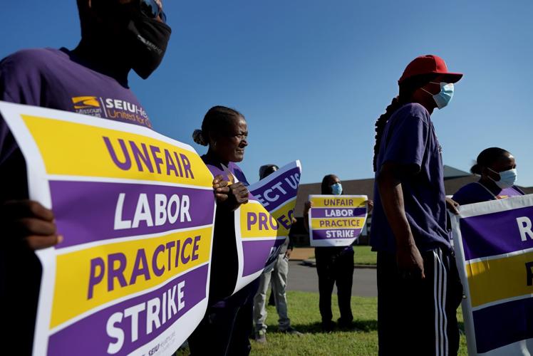 SEIU holds one day strike at Blue Circle Rehab and Nursing in St. Louis