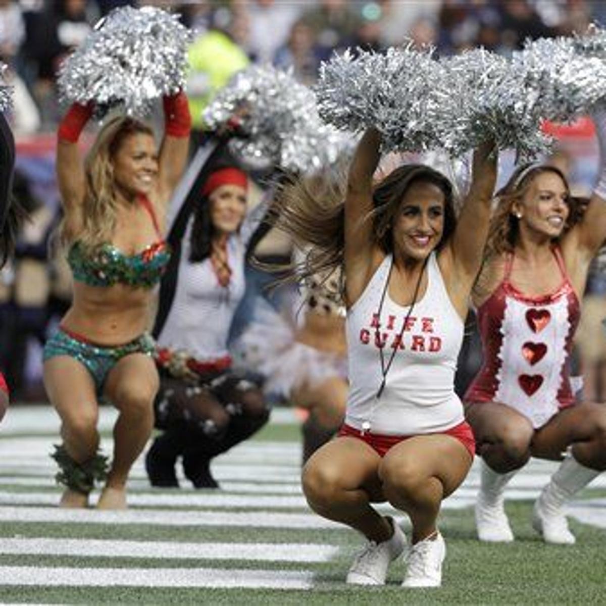 Nfl Cheerleaders Get In The Halloween Spirit Pro Football Stltoday Com