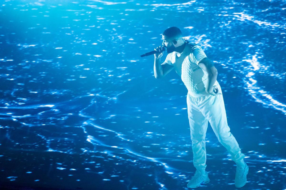 Drake commands Enterprise Center stage during soldout show