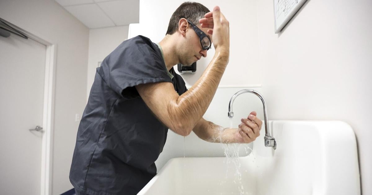 Illinois fines, reprimands abortion doctor accused of leaving half a fetus ...