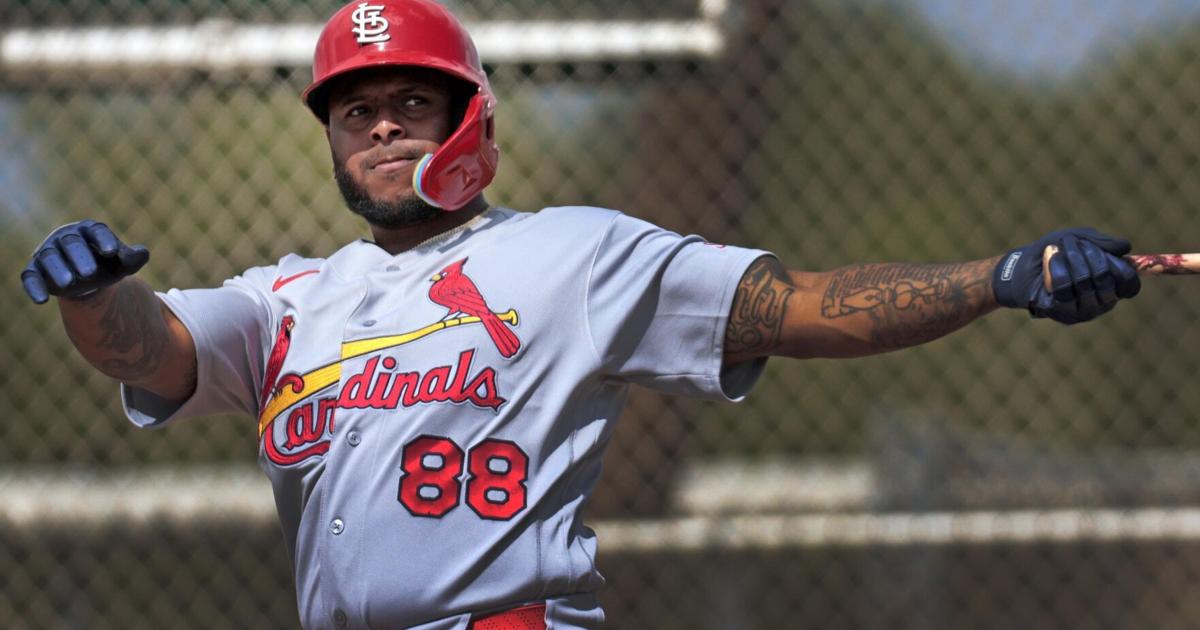 Velazquez has pop Cardinals crave, so why the shift in left?