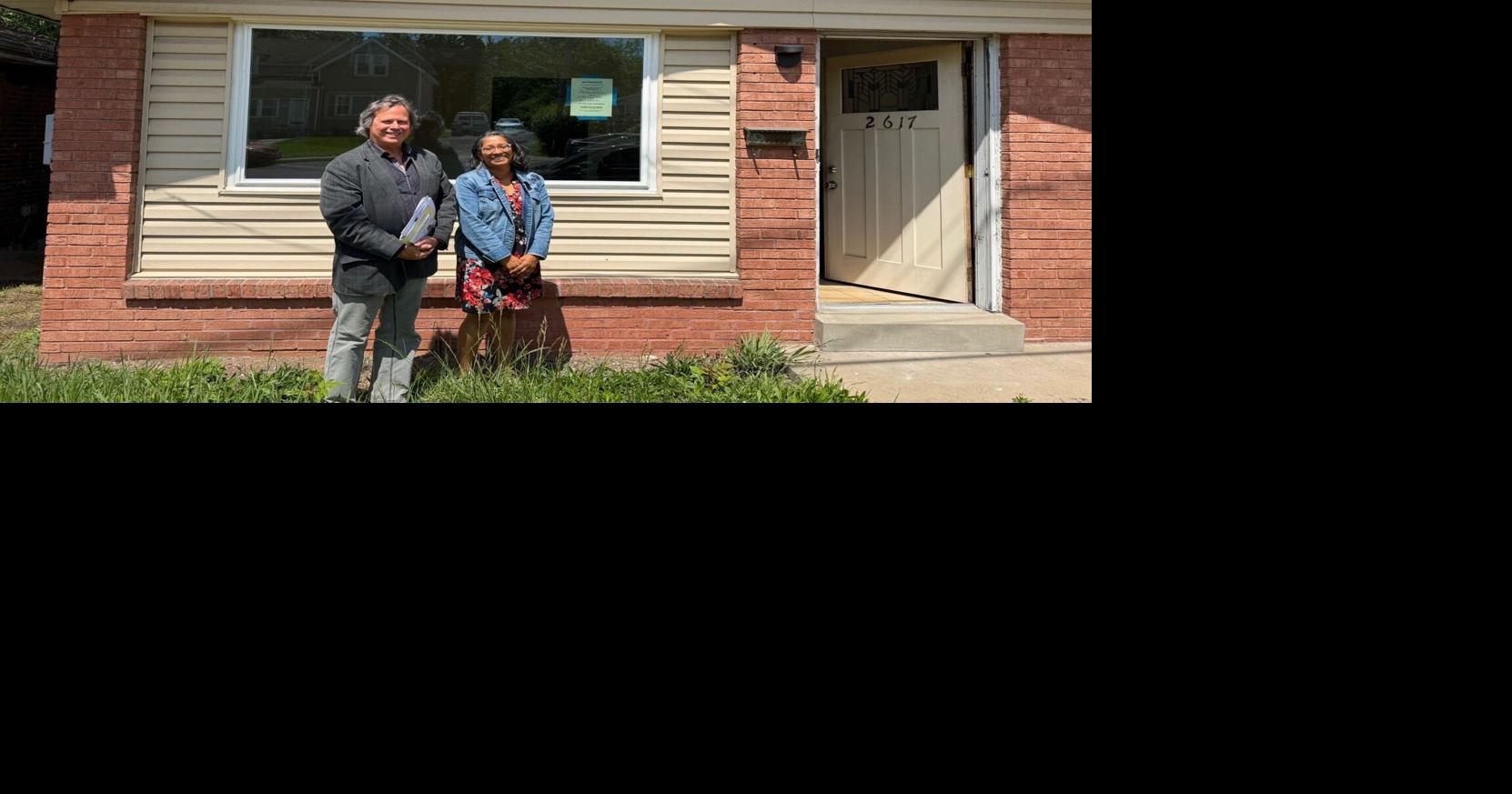 Messenger: A St. Louis 'slow flip' victim fights to stay in her home