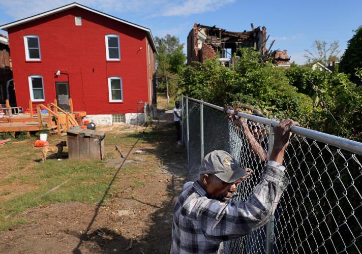 Vacant buildings in 51 tornado path hinder clean up