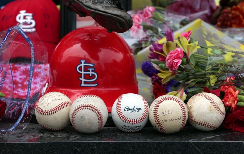 St. Louis Cardinals Pitcher Bob Gibson Dies At 84 : NPR