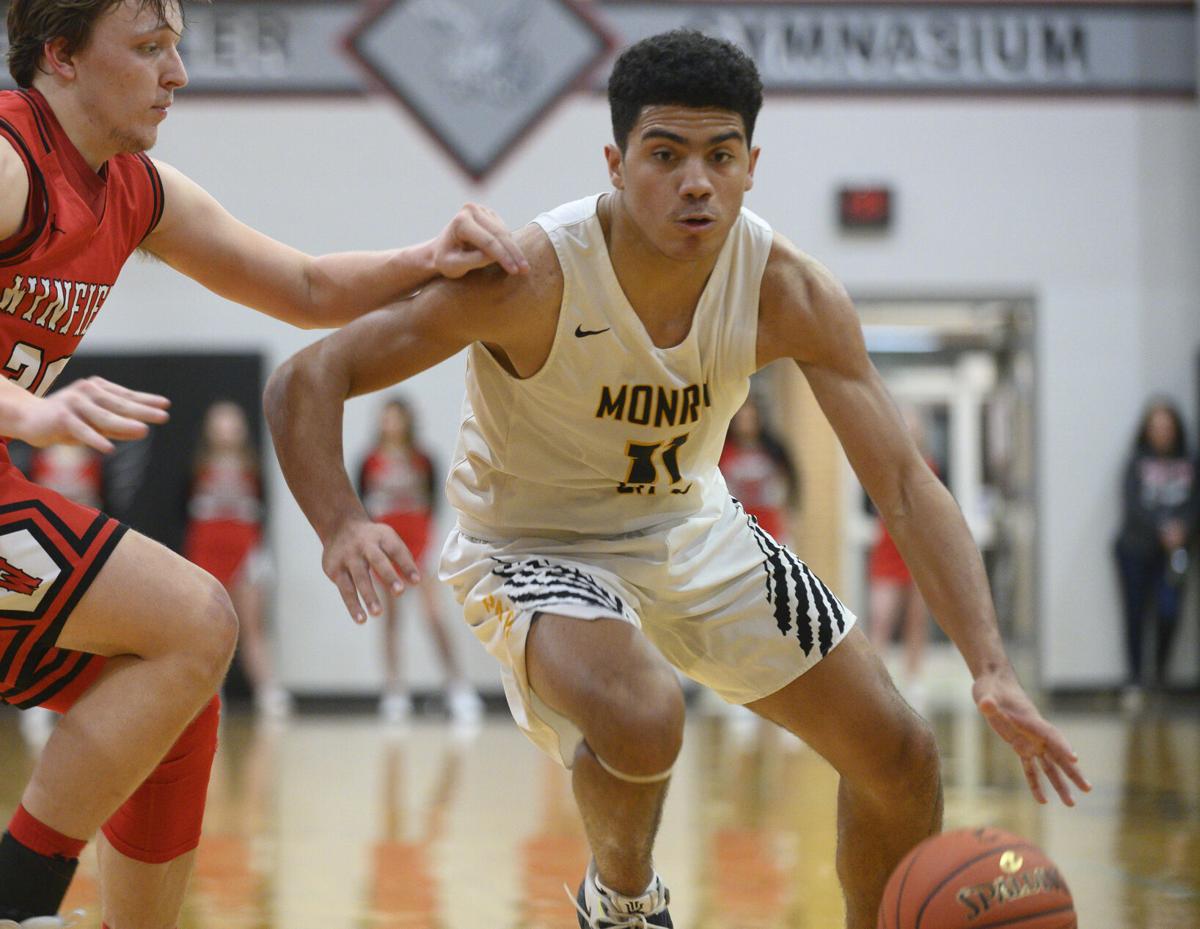 Winfield comes up short against Monroe City in Clopton championship