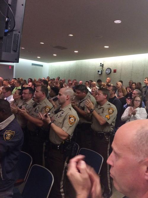 Delays In Pay Increases Leave St Louis County Police Frustrated Politics Stltoday Com