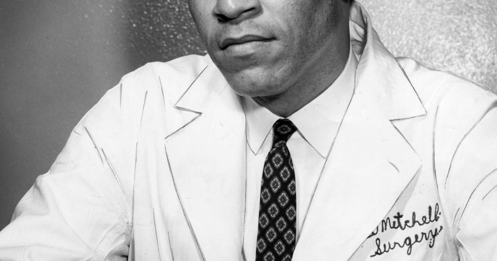 Mitchell Rugine Dr. Eugene Mitchell dies; broke 'glass ceiling' for blacks here