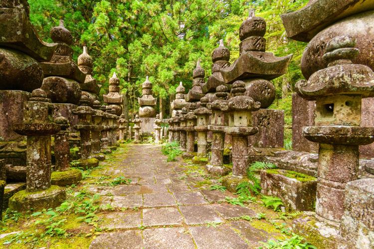Okunoin Cemetery, Mount Koya (Koyasan)