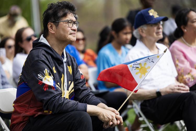 Clayton unveils marker honoring Philippine Village Historical Site