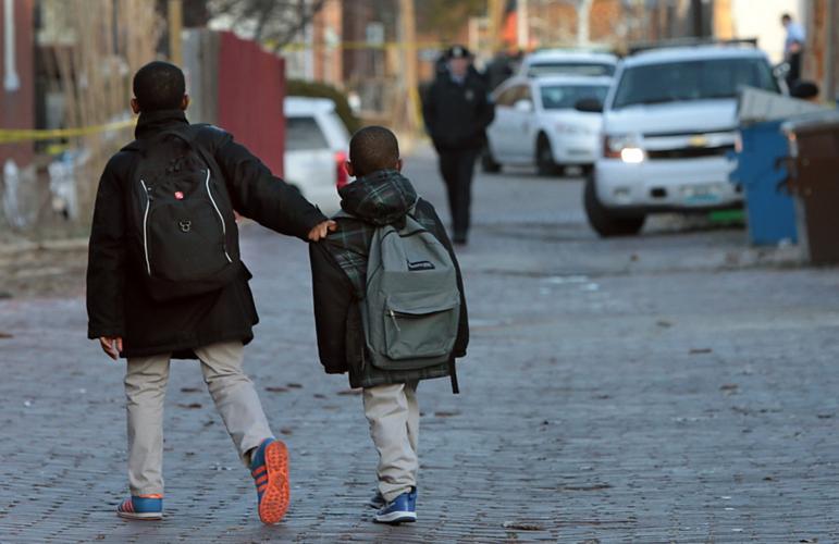 Police shoot man in Dutchtown