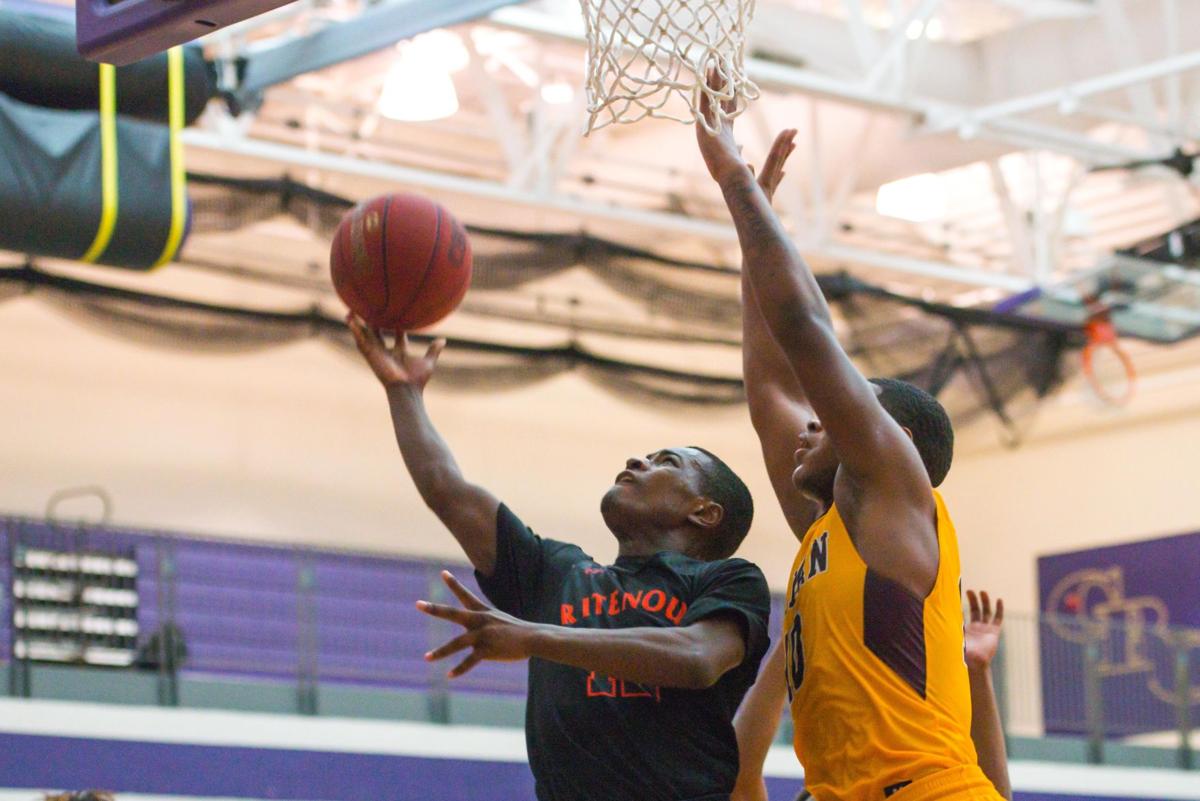 Huskies No Longer An Afterthought Blitz Soldan To Reach Title