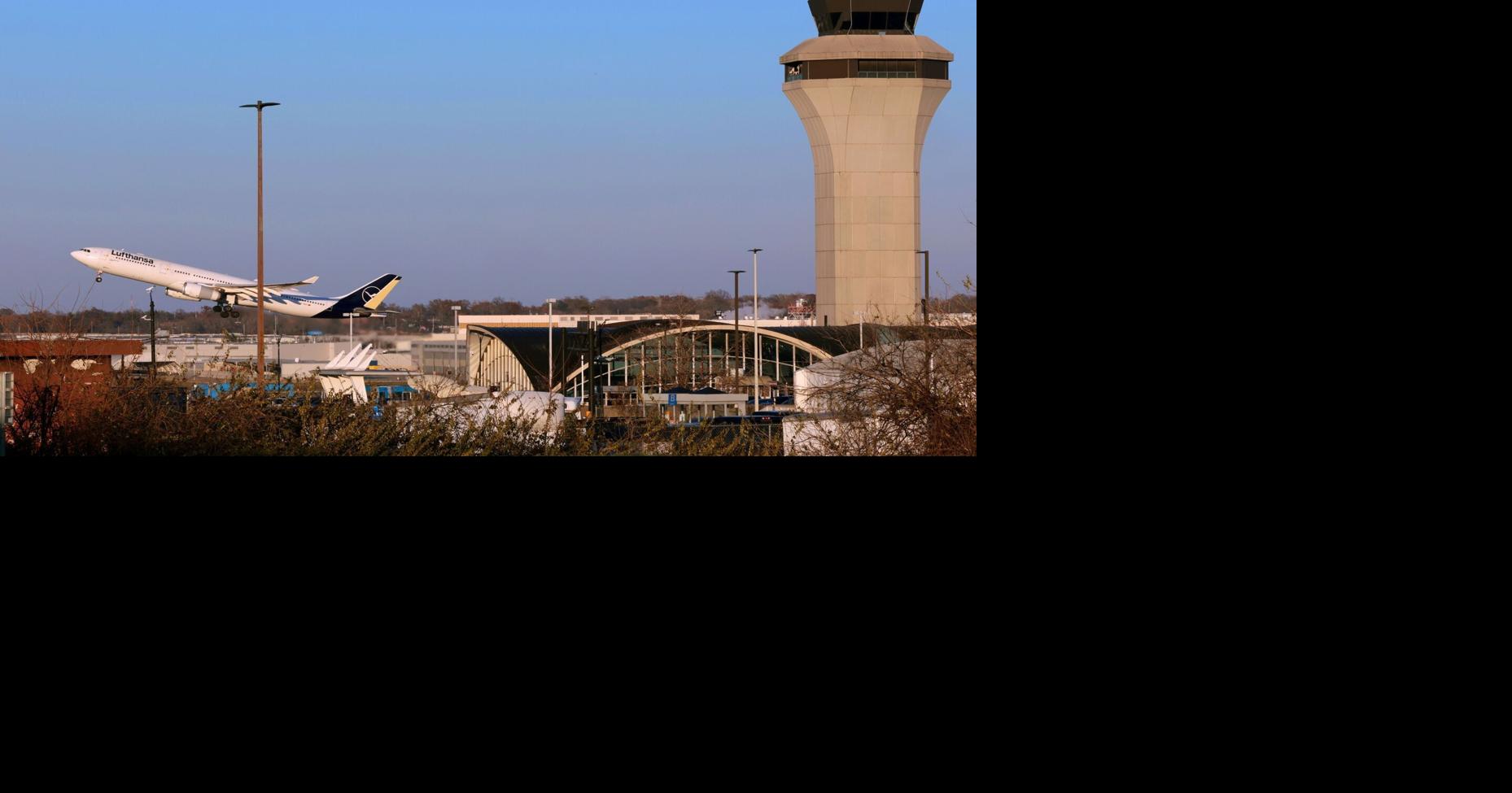 Helicopter crossed into Delta plane's flight path near Lambert ...