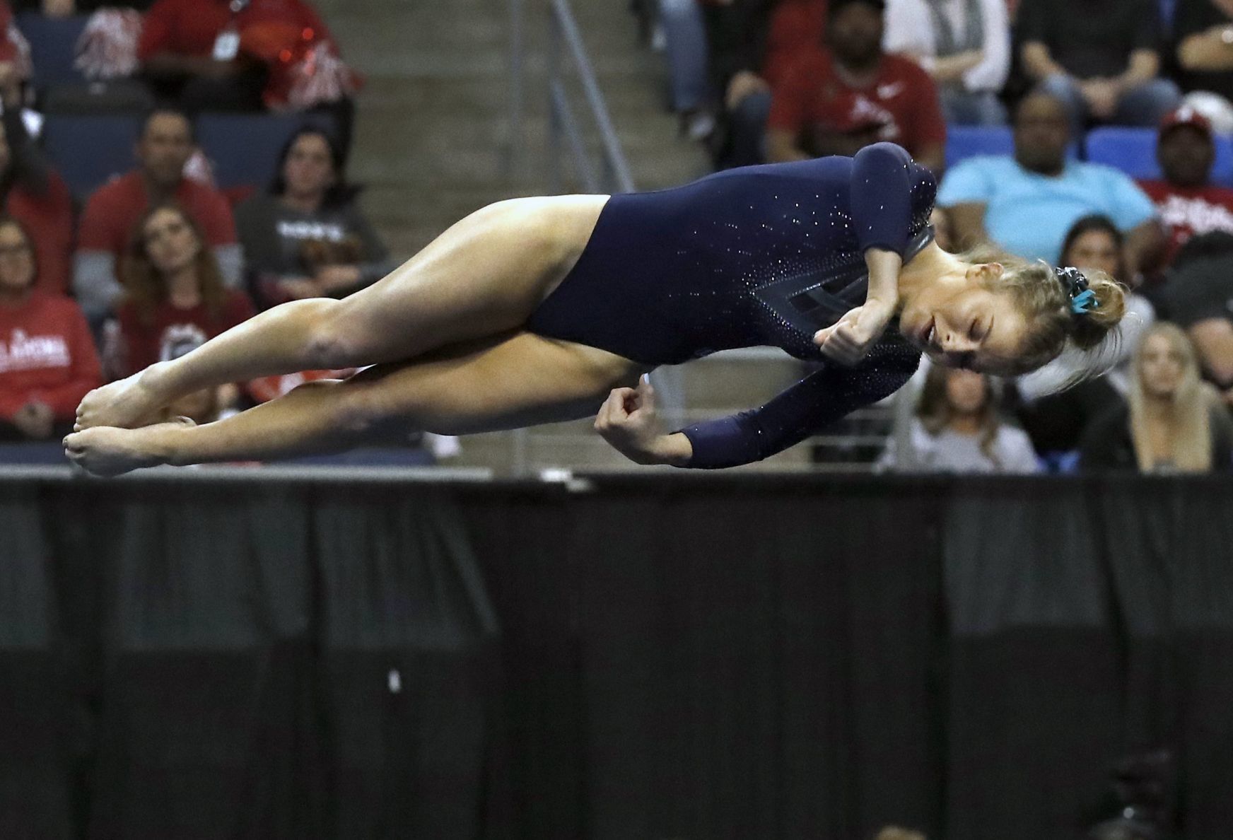 UCLA Gymnasts Edge Sooners For NCAA Championship | College Sports ...