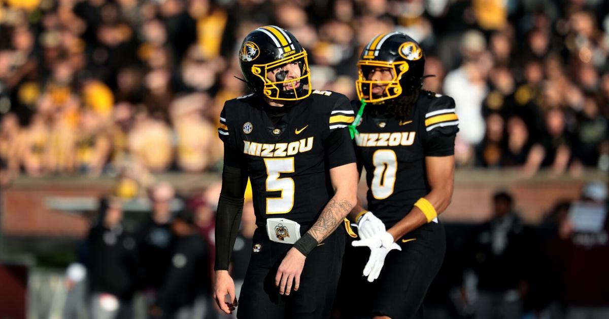 Mizzou laments blocking for freshman QB Matt Zollers: 'Got to help him out ...