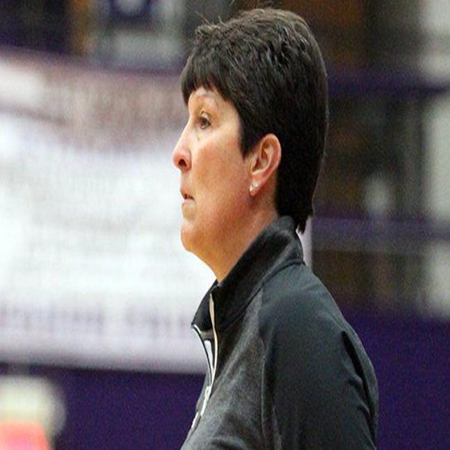 Blade Steps Down As Edwardsville S Basketball Coach Remains With