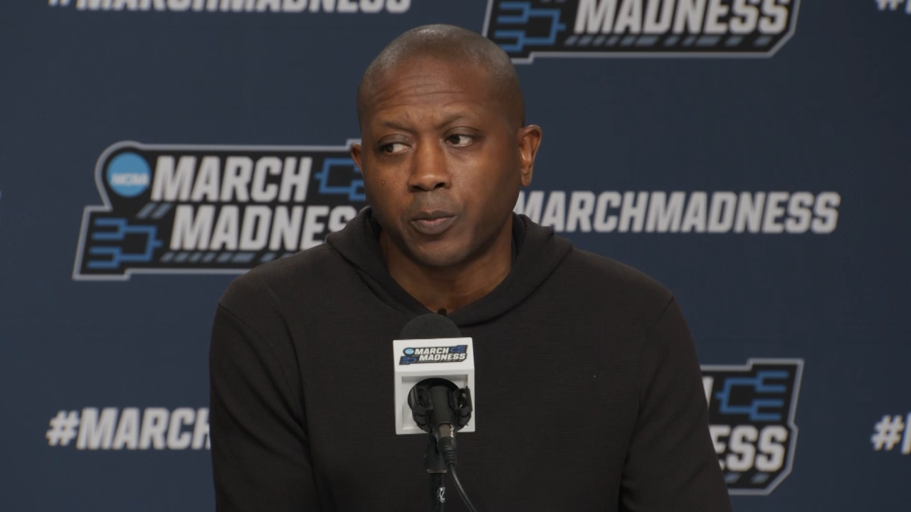 stltoday.com - Lynn Worthy | Post-Dispatch - Worthy: Missouri basketball fans should put some respect on Dennis Gates' name