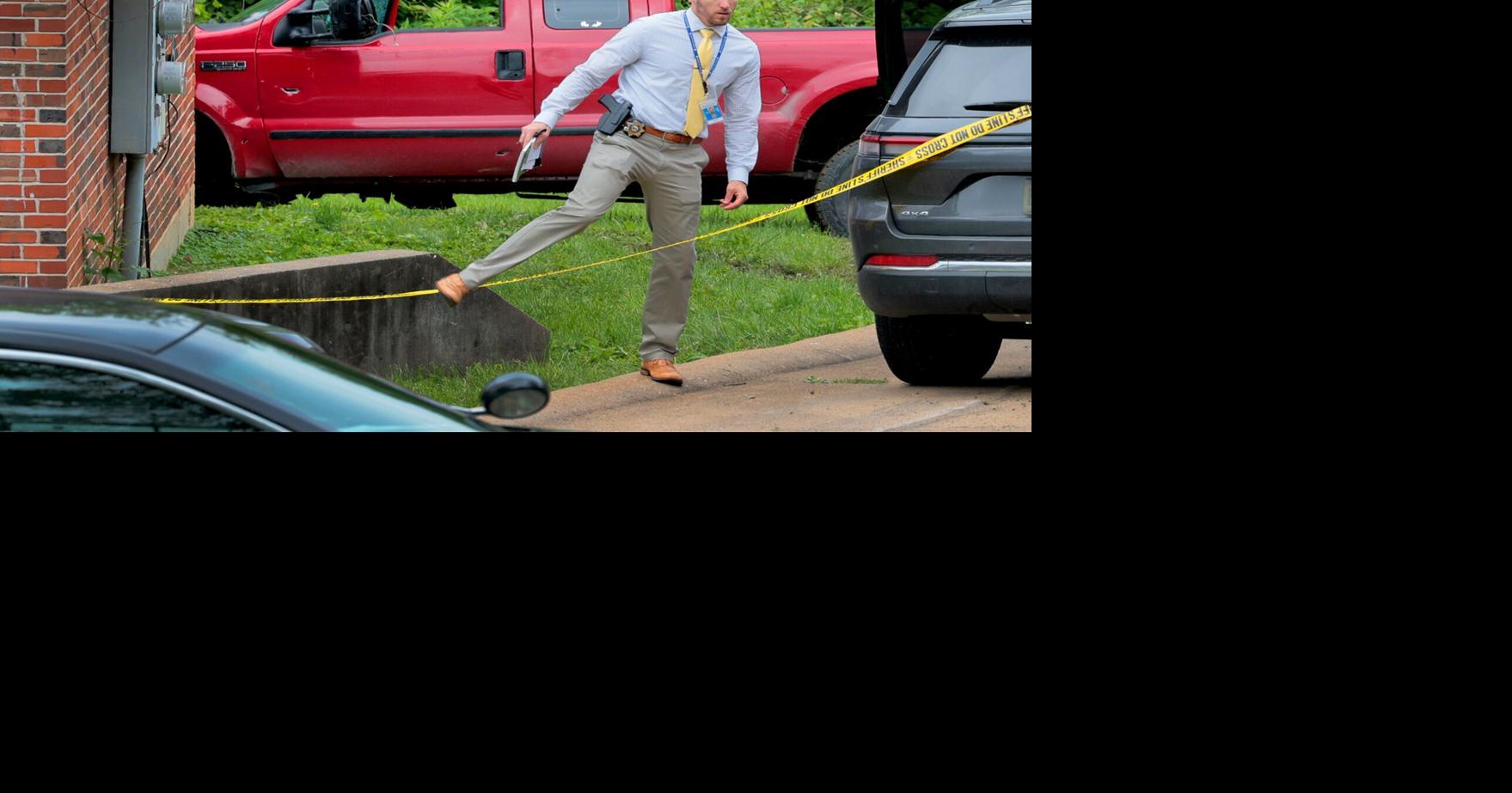 St. Louis police chase truck into Jefferson County, shoot and kill driver