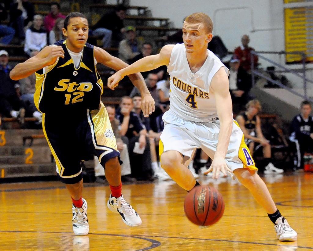 Jefferson County Small Davis Comes Out Of Retirement To Coach
