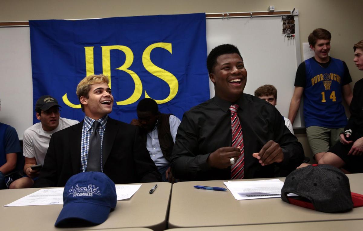 Star running back at John Burroughs signs with Indiana State