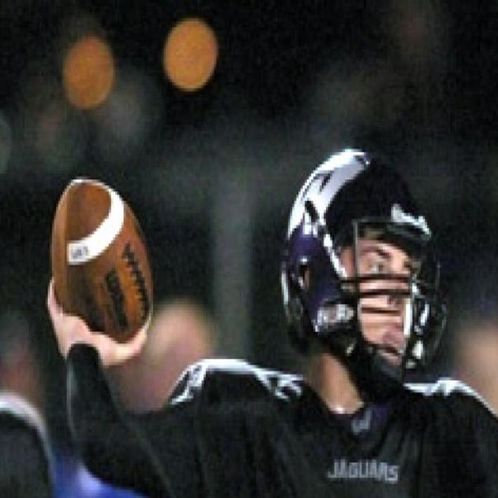 Football Jags Bury Timberland Under Scoring Avalanche High