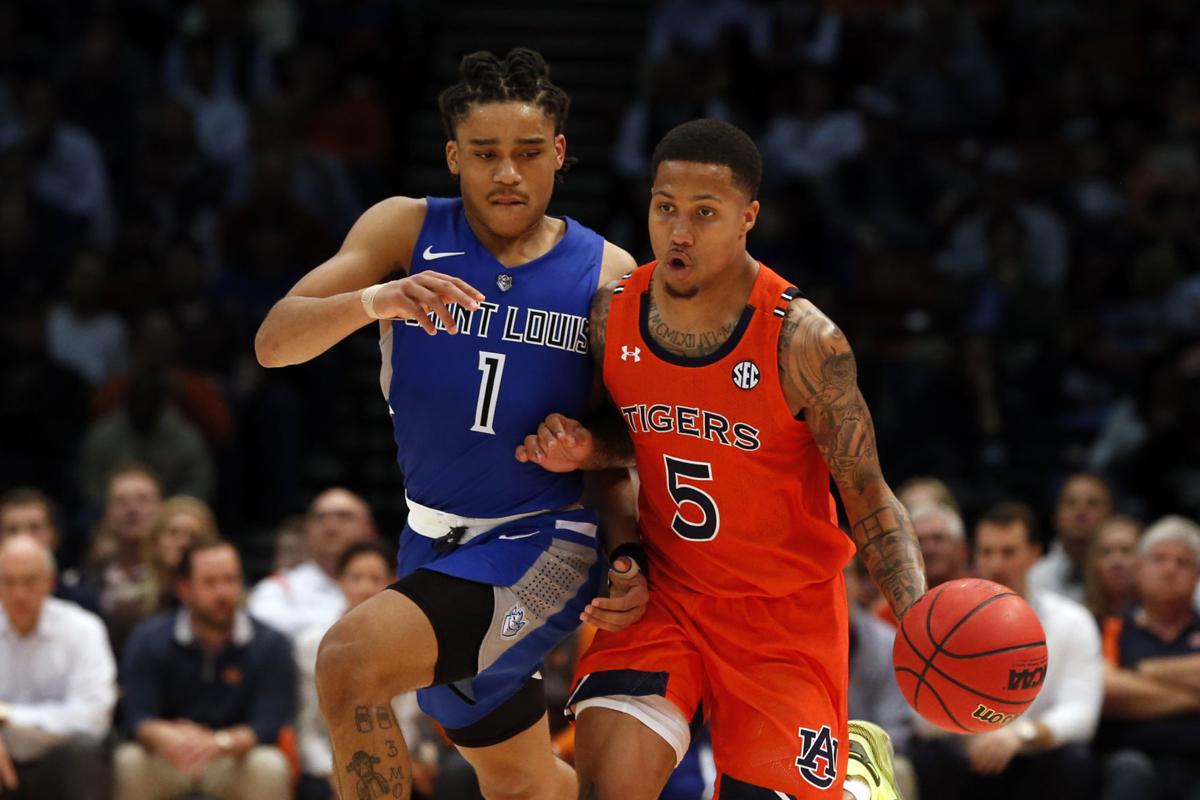 Little Things Hinder Slu In Loss To No 12 Auburn Slu Billikens