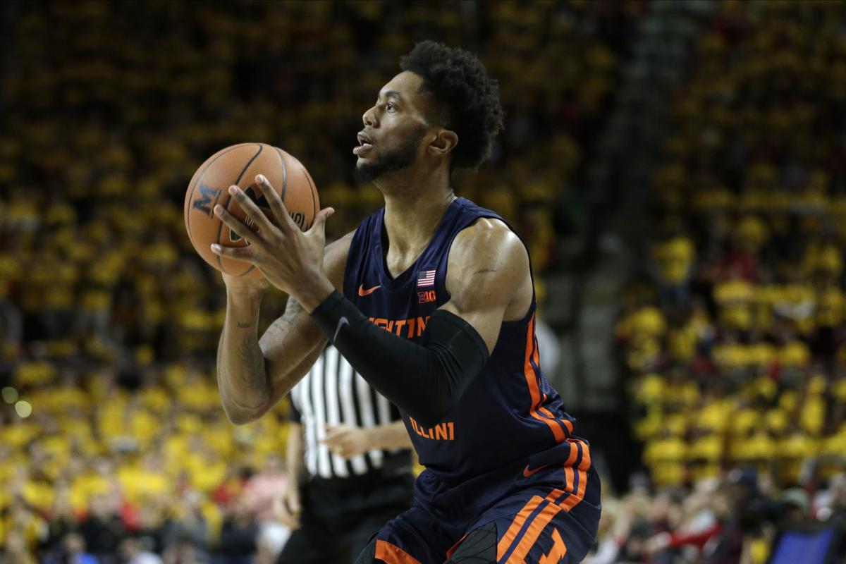 Illini S Griffin Becomes Potent Weapon Off The Bench Illini