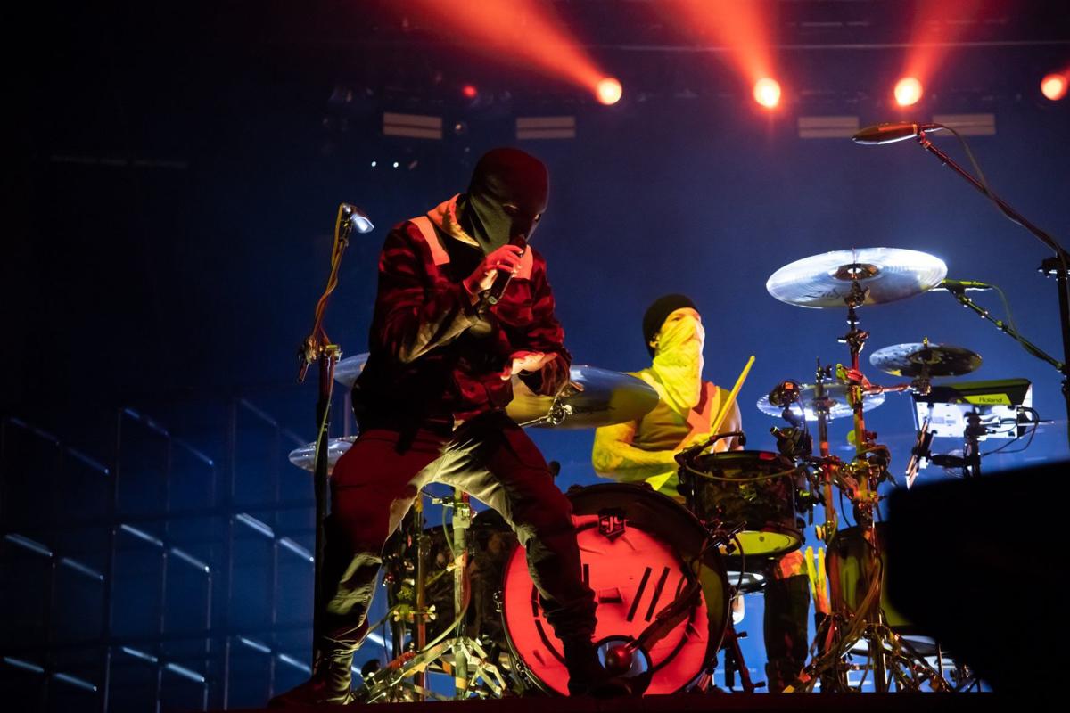 twenty one pilots offer