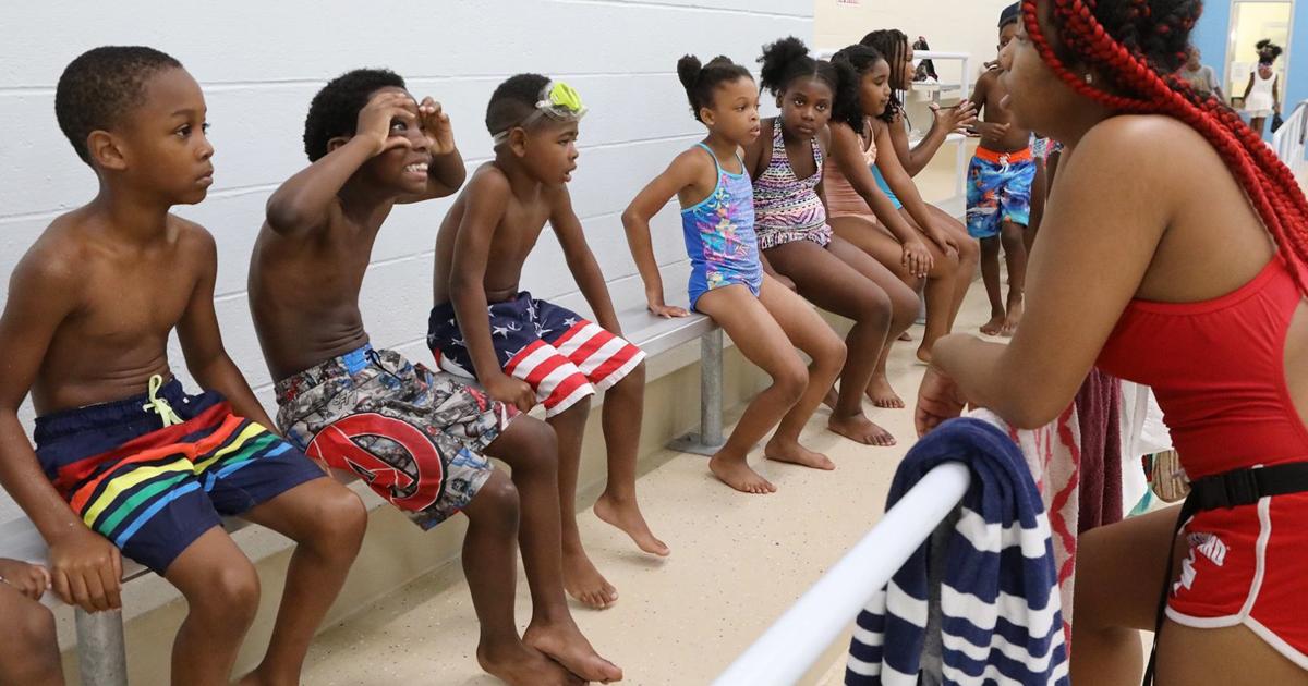 Missouri groups scrambling after Trump freezes school funding