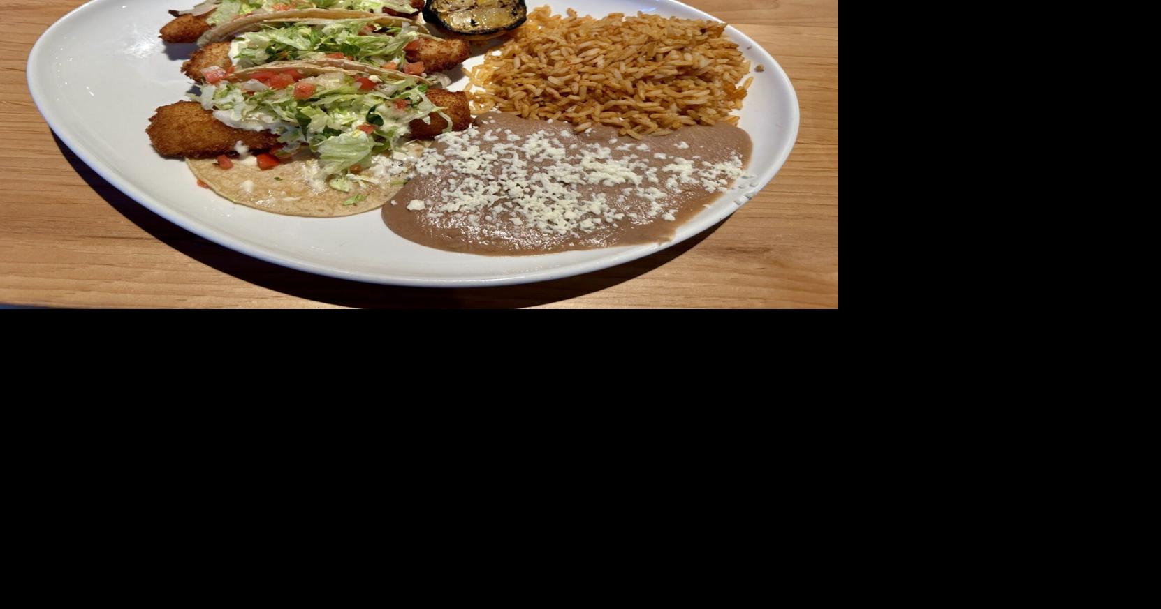 Sobremesa fish tacos