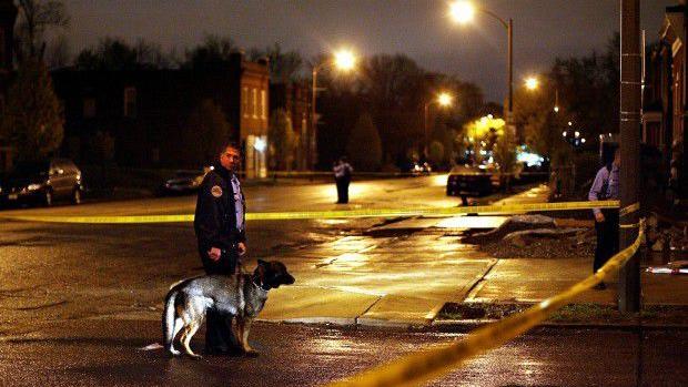 Overland man shot to death on sidewalk in St. Louis