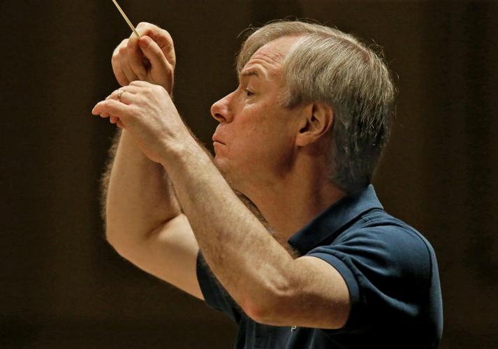 Photo: DAVID ROBERTSON NAMED DIRECTOR OF ST. LOUIS SYMPHONY - SLP2003121002  