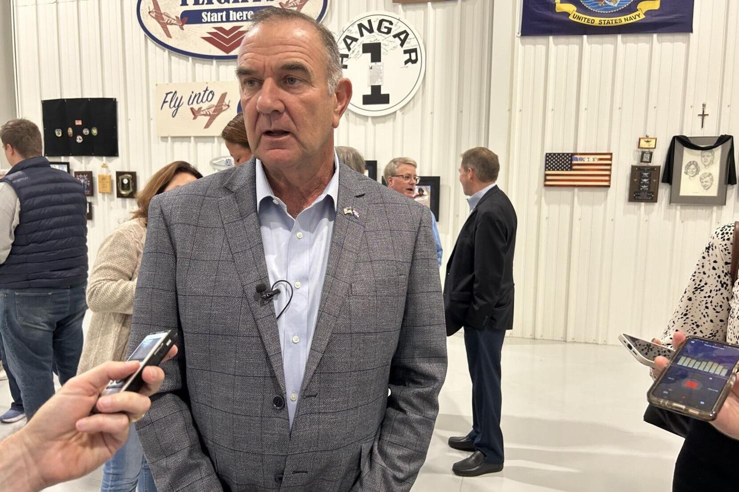 Missouri candidates make closing arguments on election eve