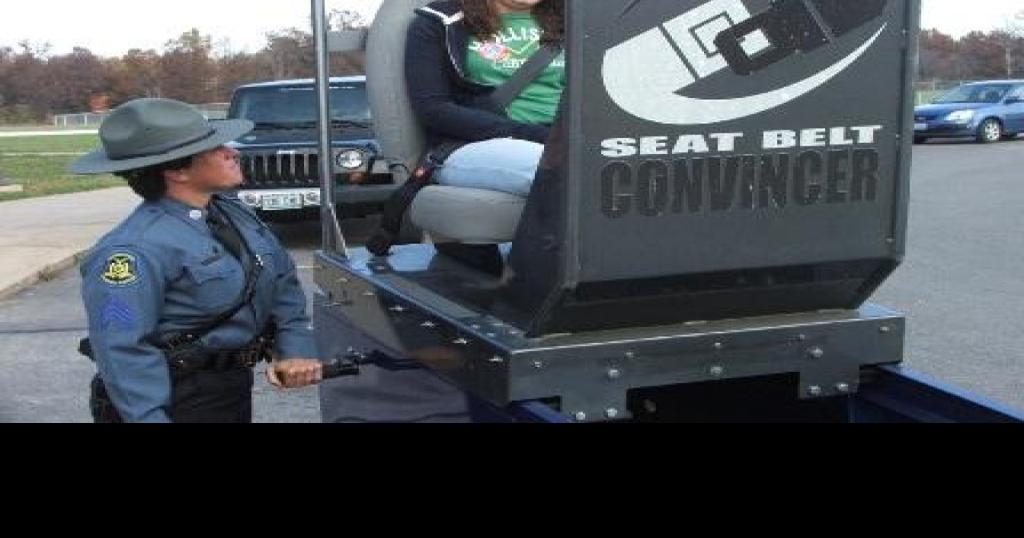 Car crash simulator shows seat belt effectiveness