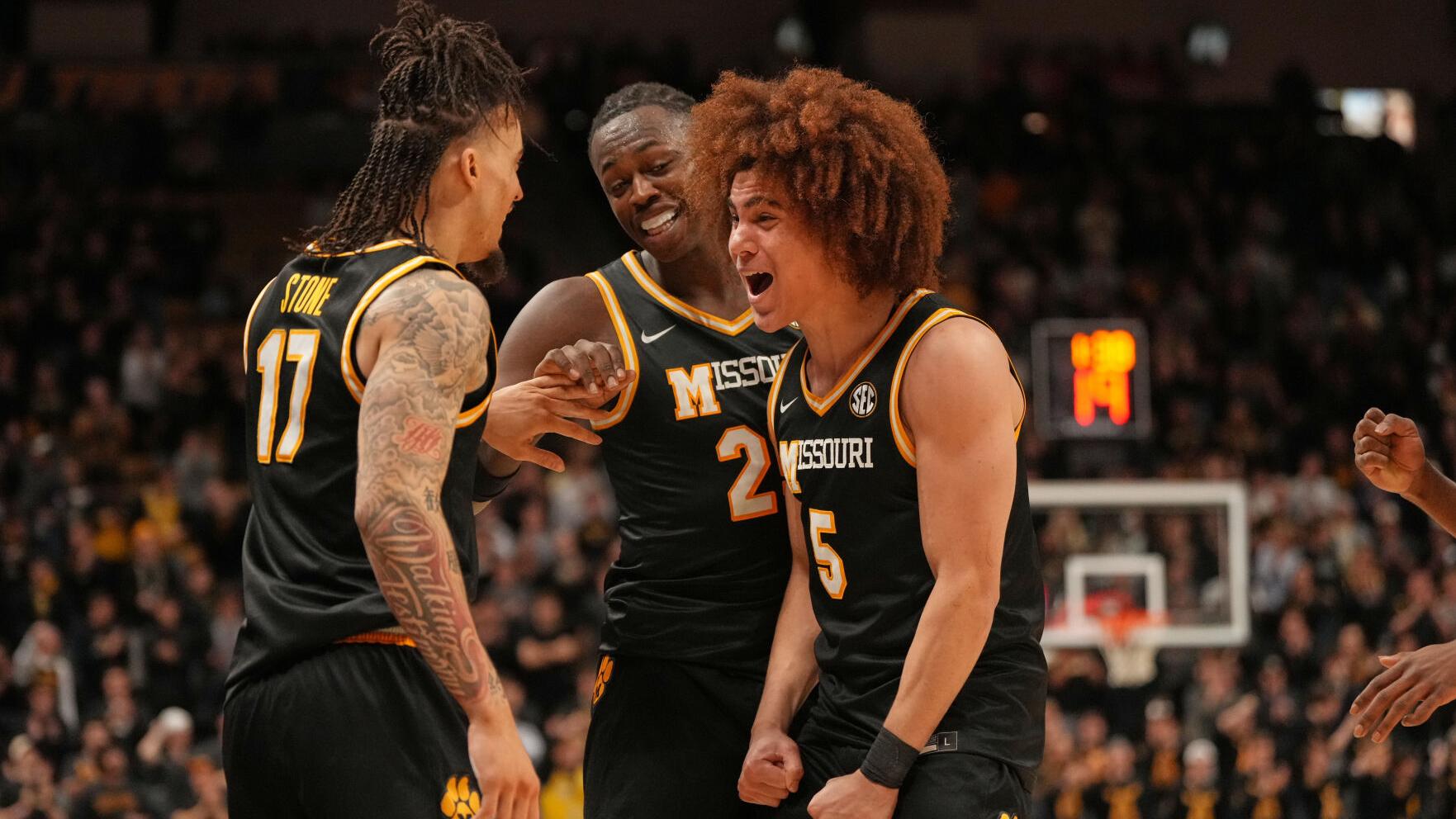 Mizzou's Dennis Gates shrank rotation to 7 players. Is that the answer moving forward?