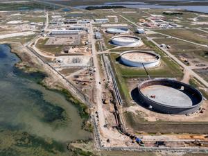 BIZ-US-OIL-RESERVES-MILITARY-BASES-GET