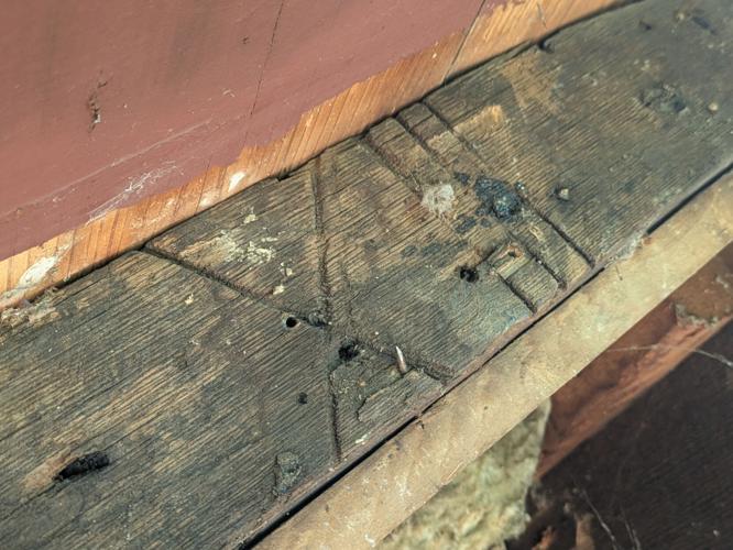 History of the Lowe-Lindemann cabin in Des Peres