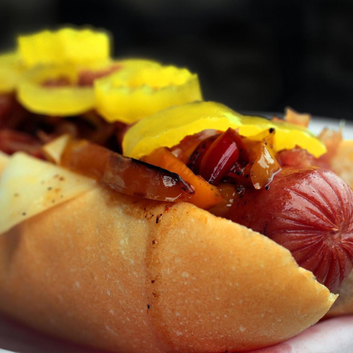 Steve S Hot Dogs Reopening Feb 26 Off The Menu Stltoday Com