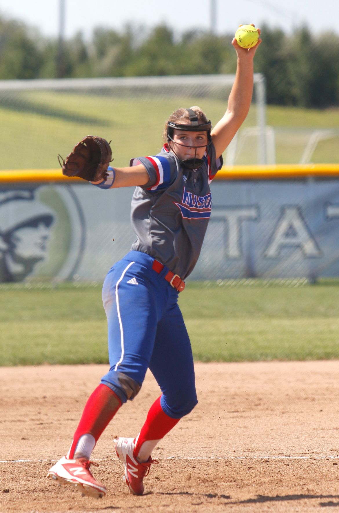 Hillsboro makes statement with victory against Troy in title game