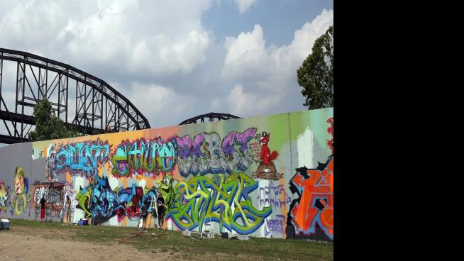 Open Studios Stl Graffiti Wall Multimedia Stltoday Com