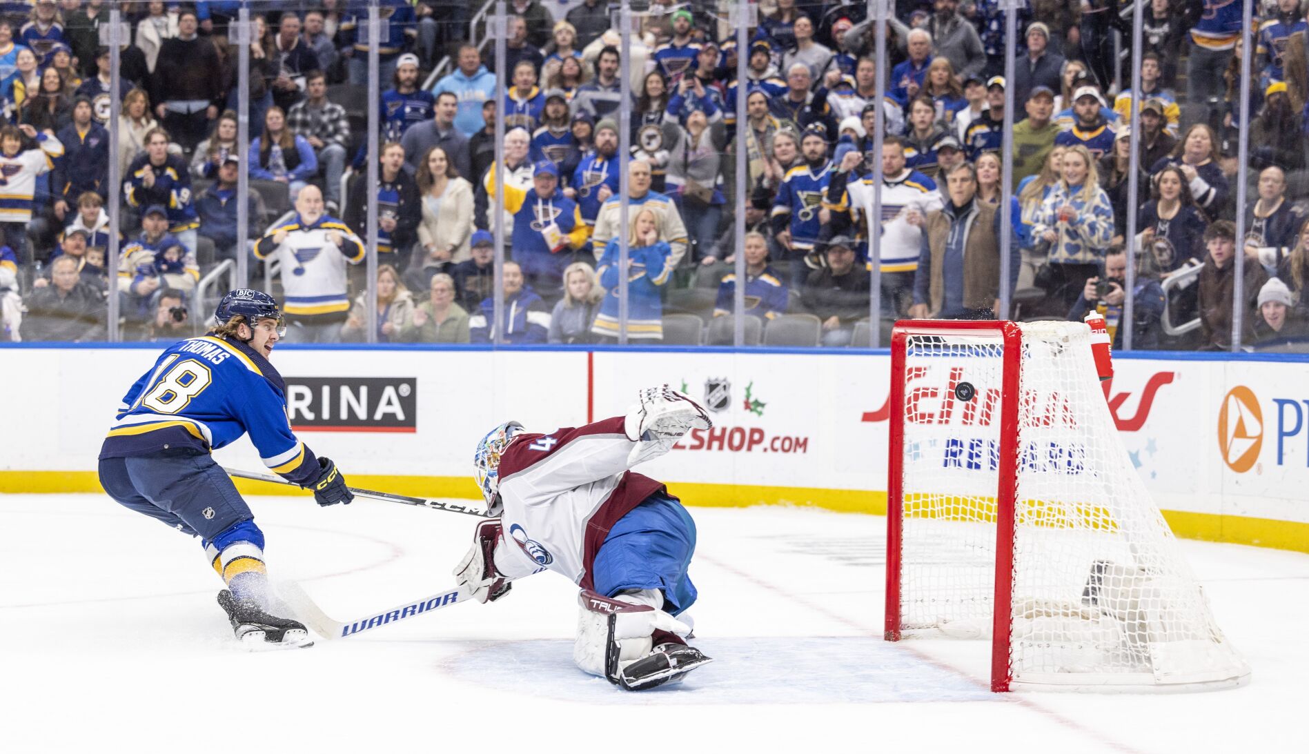 Late Goal By Avalanche Sinks Blues, Ends Three-game Win Streak