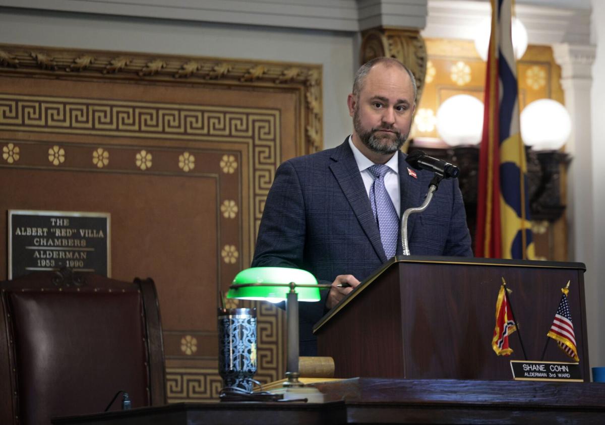 �����Ӱ�ԭ�� Board of Aldermen hold Friday meeting