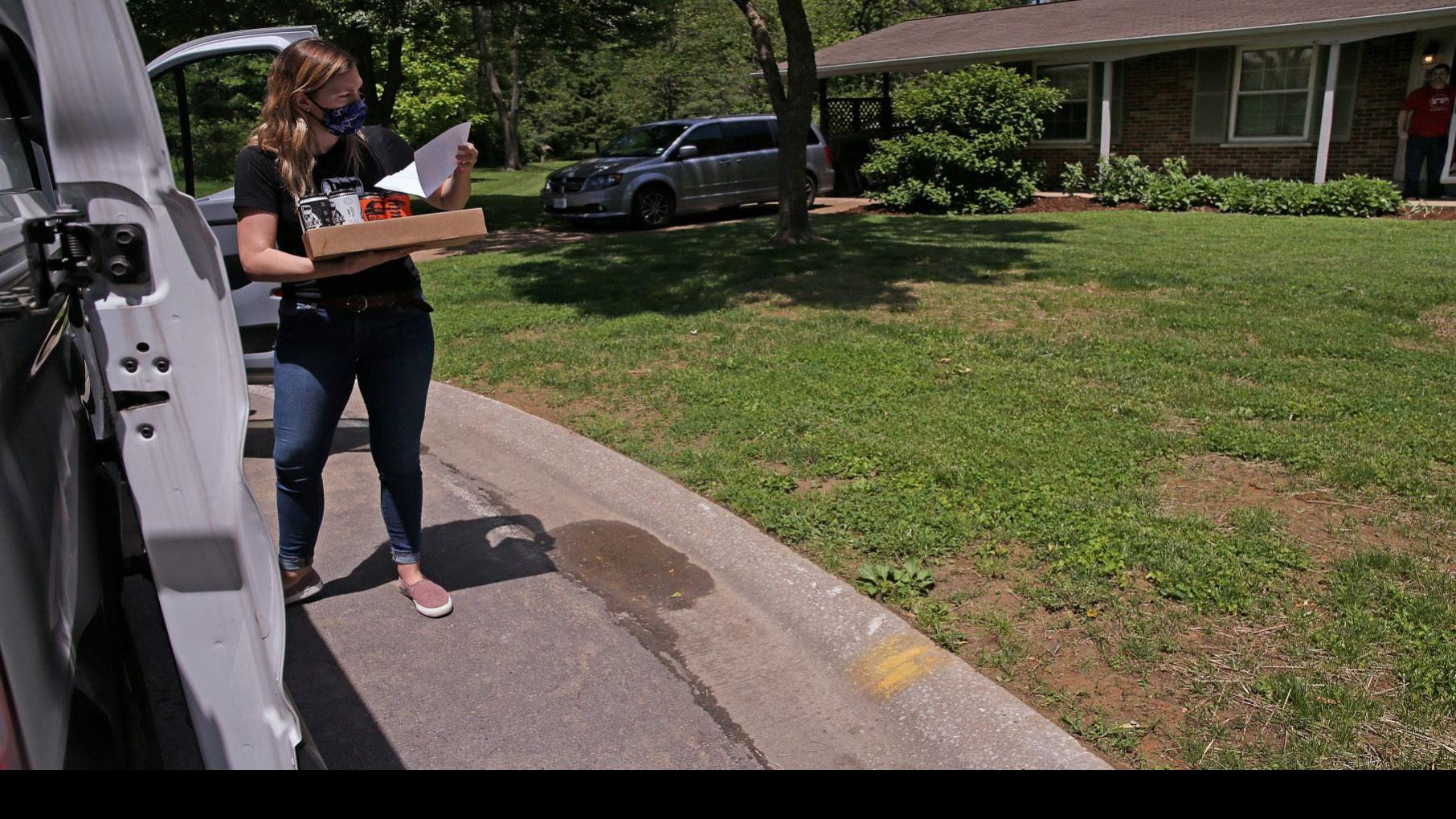 Center Ice Brewery Adjusts Distribution For Home Delivery Local Business Stltoday Com