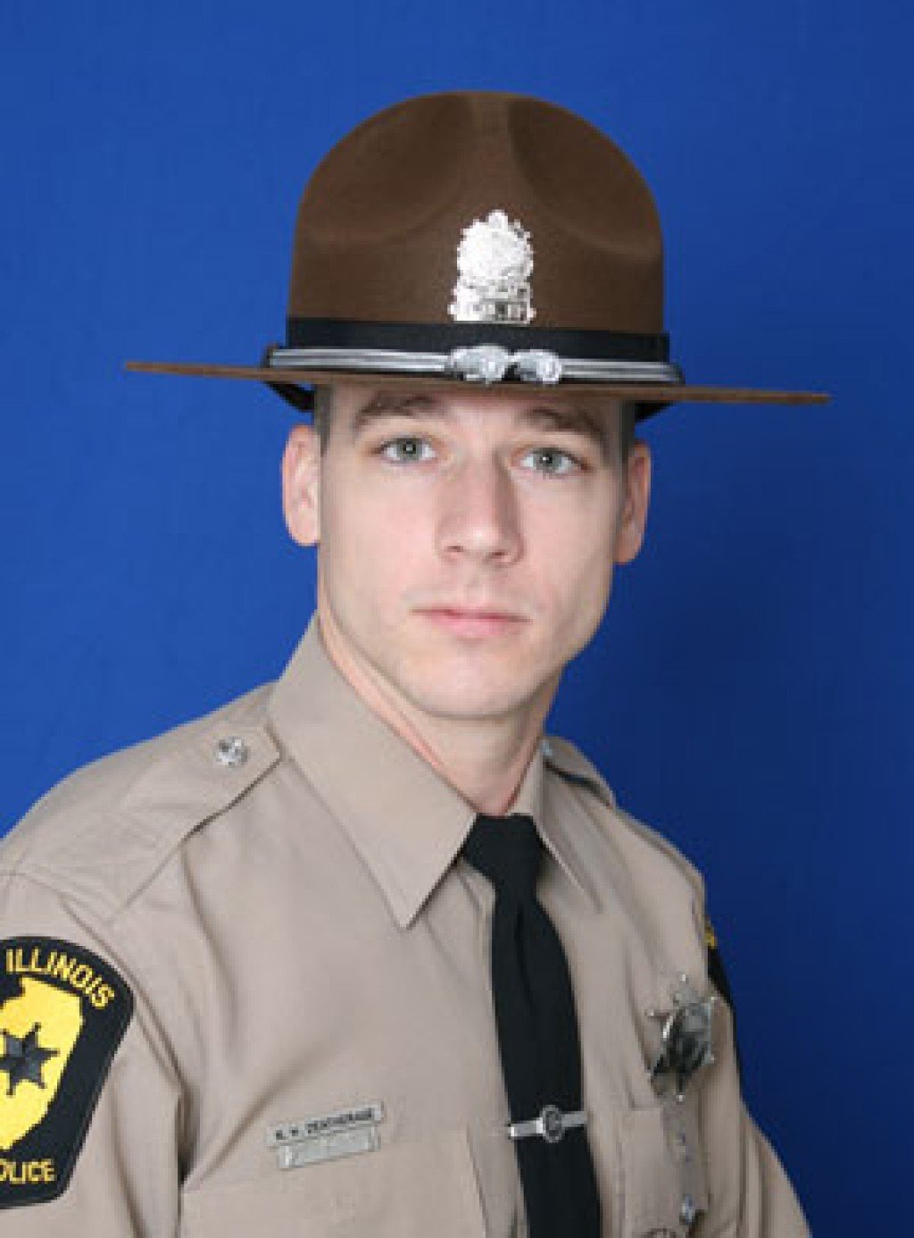 Hundreds Honor Illinois Trooper Killed In The Line Of Duty | Law And ...