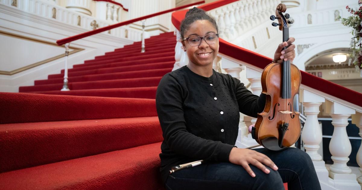 Lisa Burrell Violinist earns spot on youth orchestra with help from mentorship program