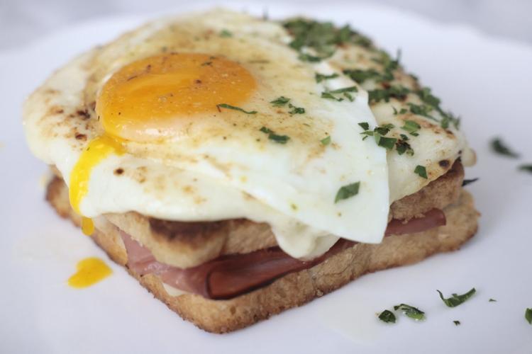 Dining review: Cafe Amalia