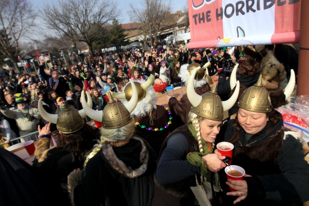 what time is the mardi gras parade in st louis