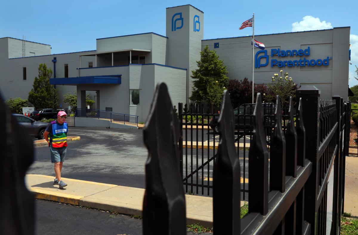 Planned Parenthood In St Louis Could Stop Performing Abortions As Early As This Week Law And Order Stltoday Com