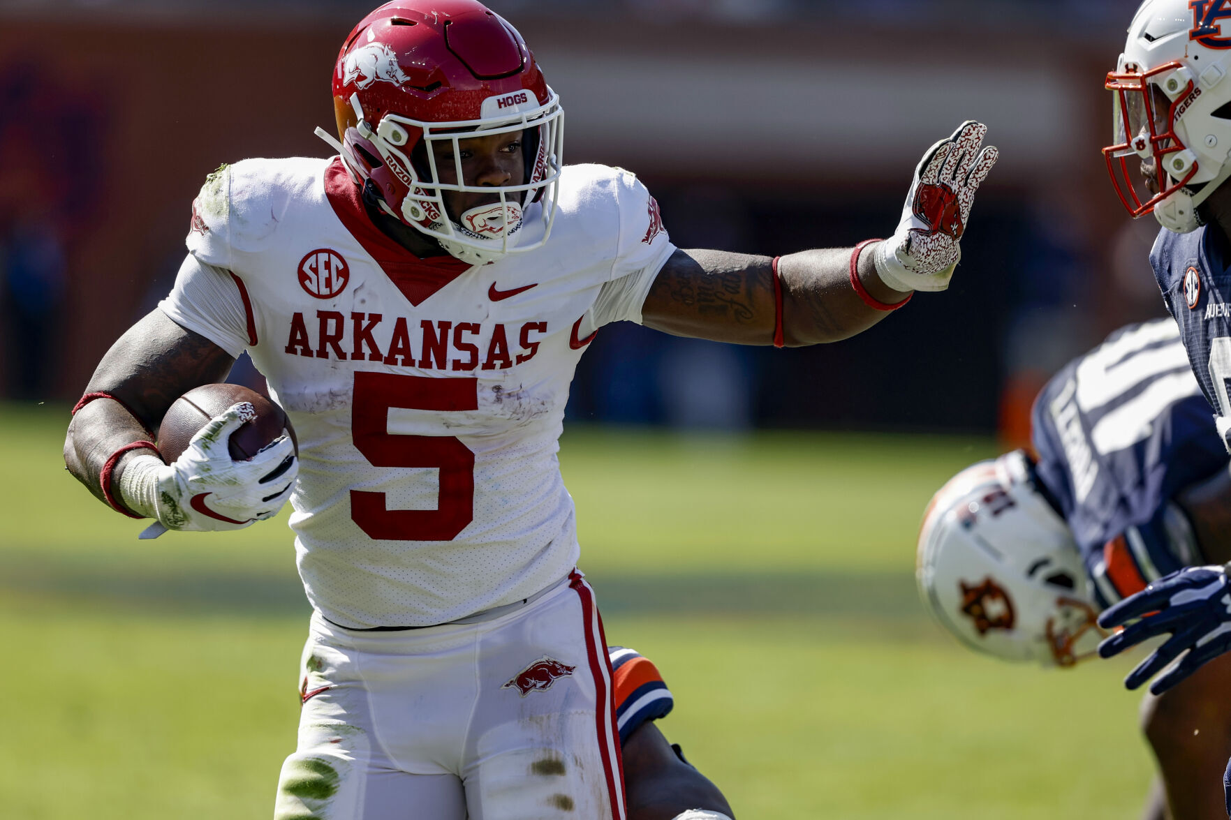 Watch arkansas razorback football game online live